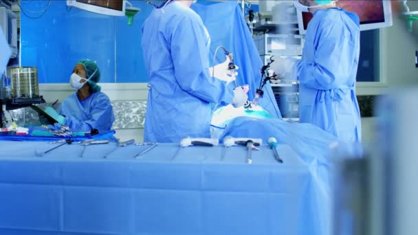 equipo médico que utiliza la endoscopia
 - Metraje, vídeo