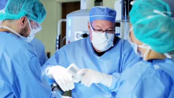 Ortopédiai műtétek műtéti team  - Felvétel, videó
