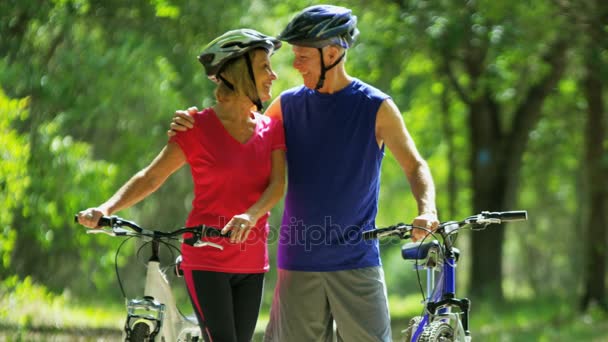 couple enjoying cycling - Footage, Video