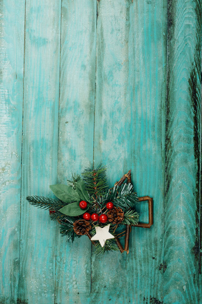 Красочные традиционные рождественские украшения
  - Фото, изображение