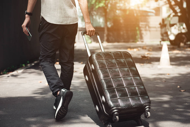 férfi utazó bőrönd  - Fotó, kép