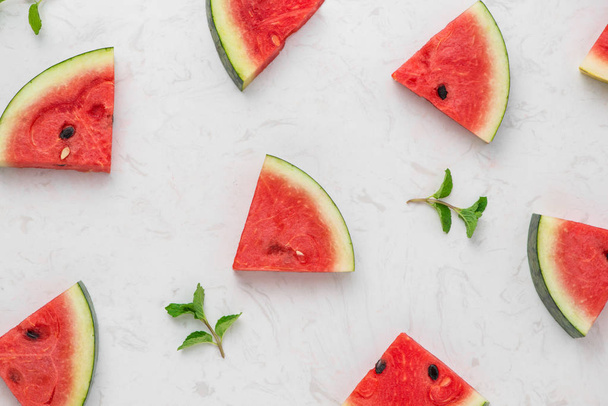 frische in Scheiben geschnittene Wassermelone  - Foto, Bild