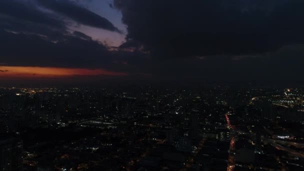 Západ slunce nad město Sao Paulo - Záběry, video