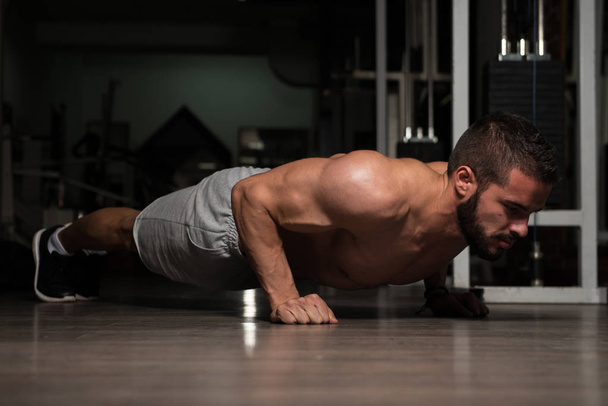 Model Doing Press Ups In Gym - Photo, Image