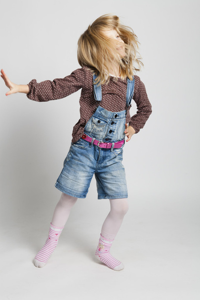 Happy young girl dancing - Zdjęcie, obraz