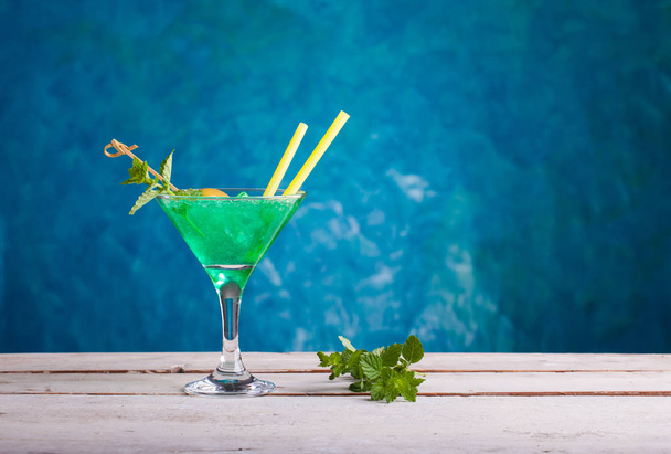 Heerlijke munt cocktail - Foto, afbeelding