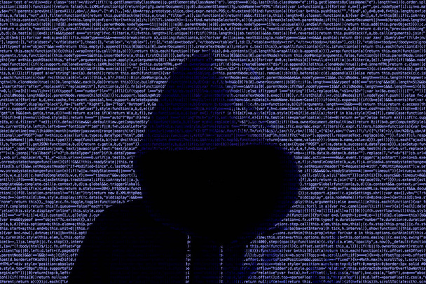 Fundo de código de computador com um hacker com capuz
  - Foto, Imagem