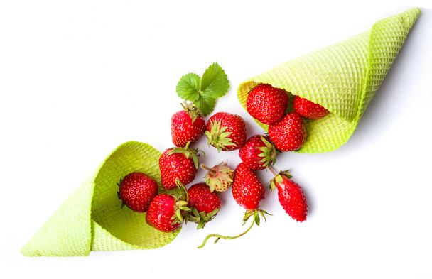Strawberries in an ice cream cone - Фото, зображення