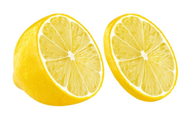Limon yarım ve dilim beyaz arka plan üzerinde - Fotoğraf, Görsel