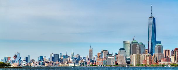 Skyline of Manhattan kohteessa New York City, Yhdysvallat
 - Valokuva, kuva