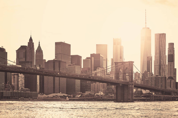 Manhattan bij zonsondergang, New York City, Verenigde Staten. - Foto, afbeelding