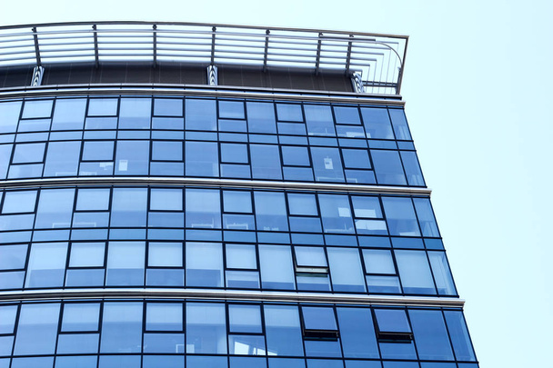 Bâtiments d'affaires détail - architecture avec reflet du ciel bac
 - Photo, image