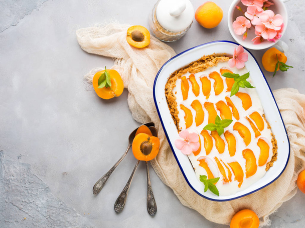 Домашний абрикос без пирога с сыром
 - Фото, изображение