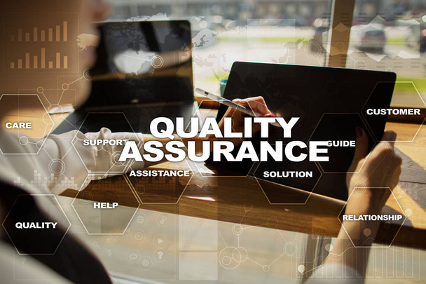Quality assurance concept on the virtual screen. Business concept. - Фото, зображення