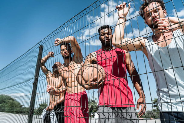multicultural basketball players - Φωτογραφία, εικόνα