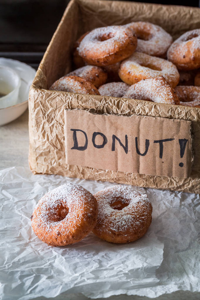Homemade and delicious homemade donuts ready to eat - Foto, Imagem