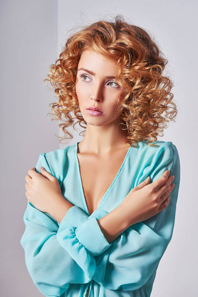 Beautiful model with curly hairstyle - Zdjęcie, obraz