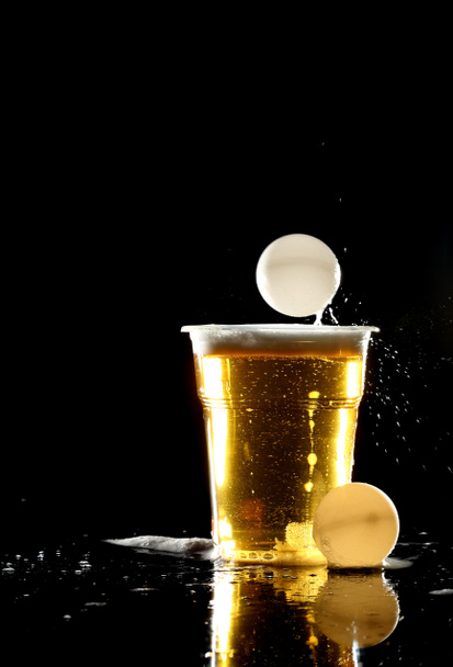 Jeu de Bière Pong
 - Photo, image