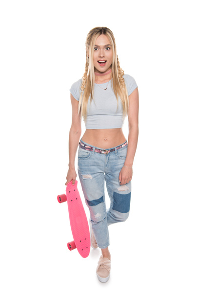 молода жінка з скейтборд  - Фото, зображення