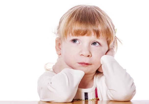 Pensive little girl - Foto, Imagem