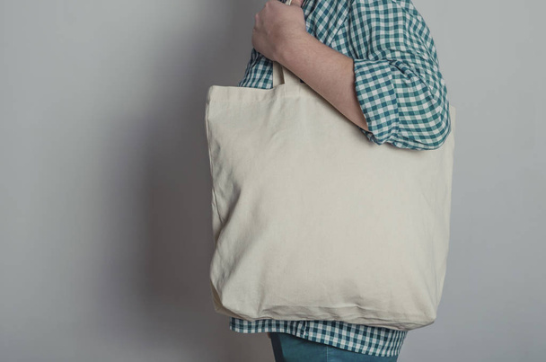 Blank handmade eco shopping cotton tote bag mock up - Foto, Imagem