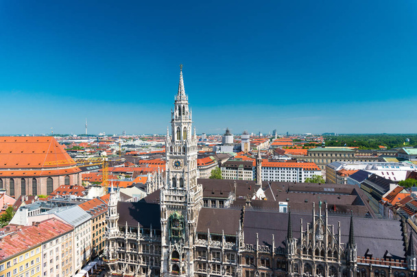 Aerial view on Marienplatz town hall in Munich, Germany. - Zdjęcie, obraz