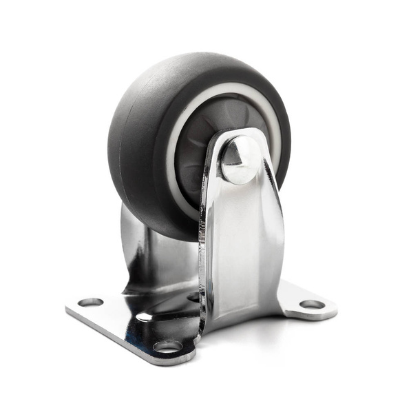 chromé roulette industrielle en acier sur un fond blanc avec chemin de coupe
 - Photo, image