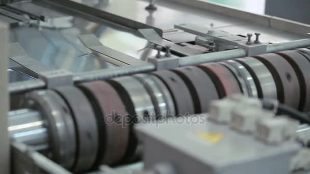 Fabrikausrüstung. Fertigungsmaschine. Industrieproduktion - Filmmaterial, Video