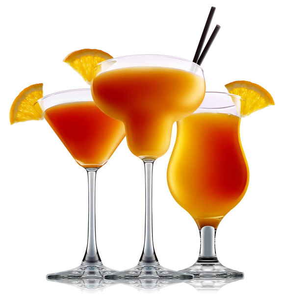 Cocktail d'alcool isolé sur fond blanc
 - Photo, image