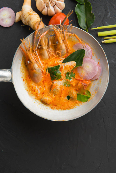 Tom Yum soup or tom yum goong, a Thai traditional spicy prawn so - Photo, Image
