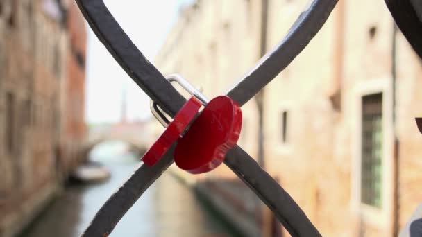 Love locks at bridge in Venice - Footage, Video