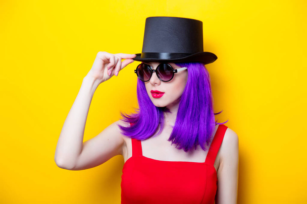 young woman in hat and sunglasses - Photo, Image