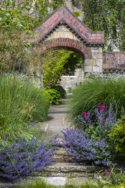 Southover Grange Gardens in Lewes - Фото, изображение