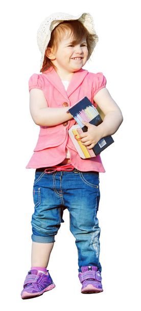 niña sosteniendo una caja de tiza
 - Foto, imagen