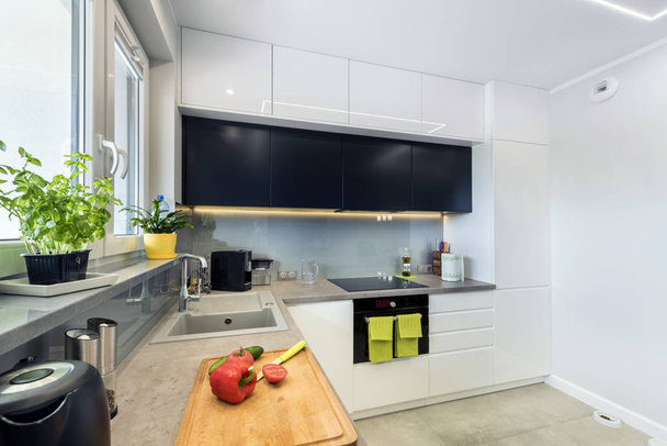современный дизайн интерьера кухни - Фото, изображение