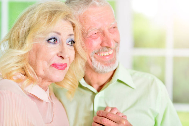 boldog nyugdíjas pár - Fotó, kép