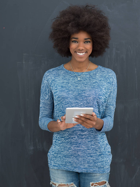Happy African American Woman Using Digital Tablet - Фото, изображение