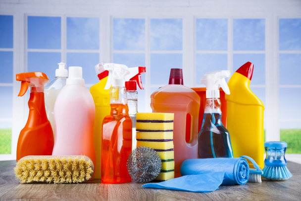 ανάμικτες προϊόντων καθαρισμού - Φωτογραφία, εικόνα