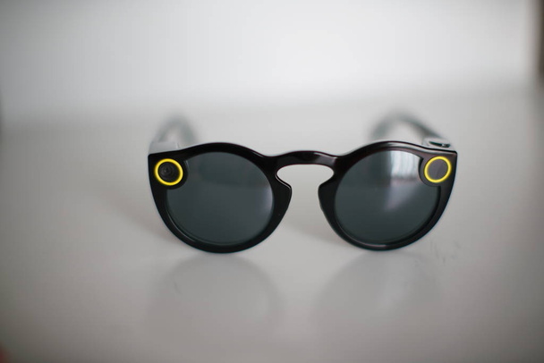 Snapchat czarne okulary - Zdjęcie, obraz