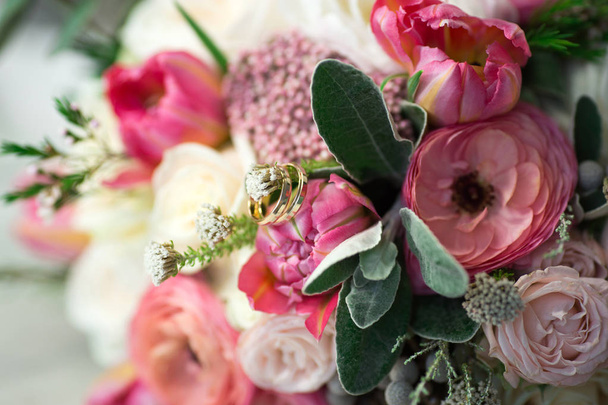Beautiful wedding bouquet.  - Fotó, kép