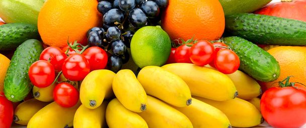 kokoelma tuoreita hedelmiä ja vihanneksia
 - Valokuva, kuva