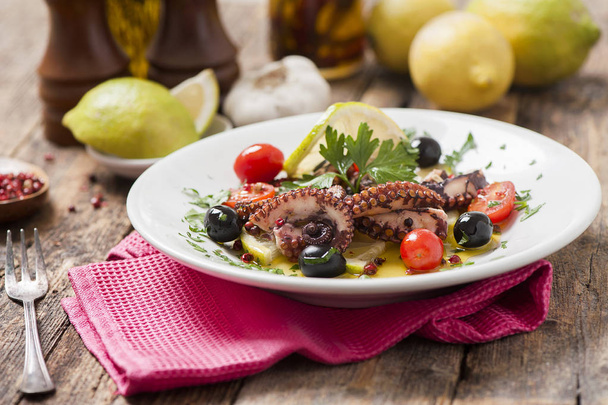 Octopus Salad on a plate - Foto, imagen