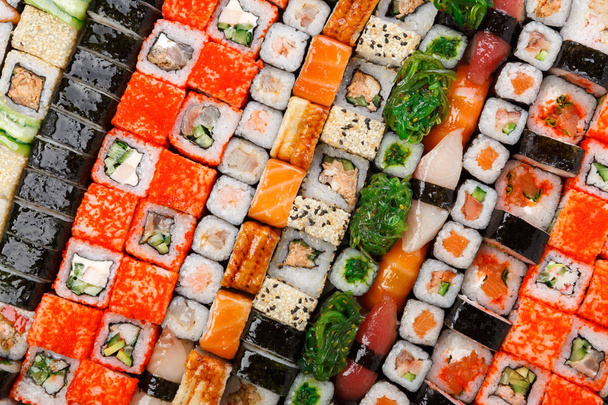 Set di sushi, maki e rotoli di sfondo
 - Foto, immagini
