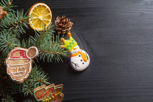 Buon Natale decorazione di festa sfondo con zenzero uomo sn
 - Foto, immagini