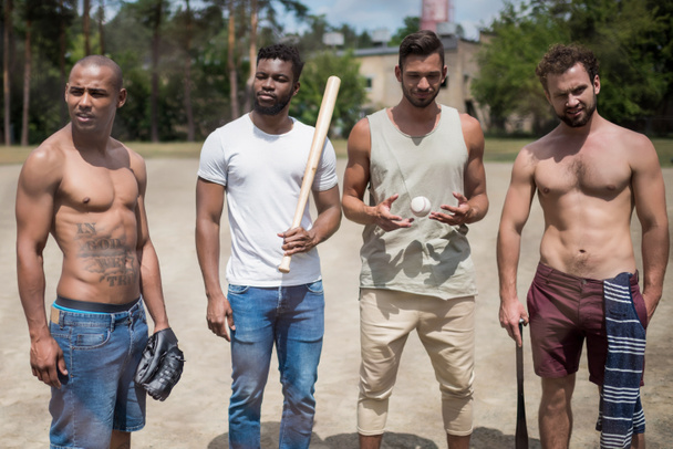 joueurs de baseball multiethniques
 - Photo, image