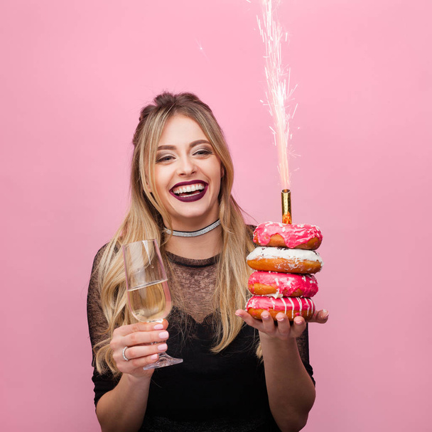 Laughing girl with champagne celebrating - Foto, imagen