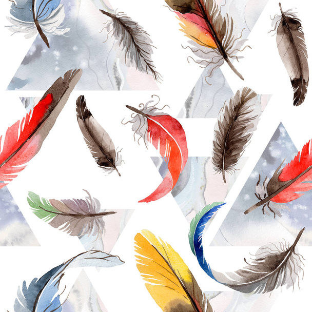 Watercolor bird feather pattern from wing. - Фото, изображение