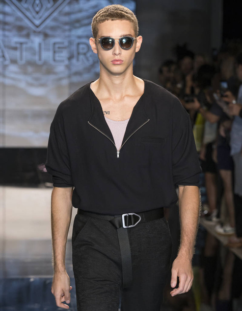 Matiere - Mens - Spring Summer 2018 Collection - Foto, afbeelding