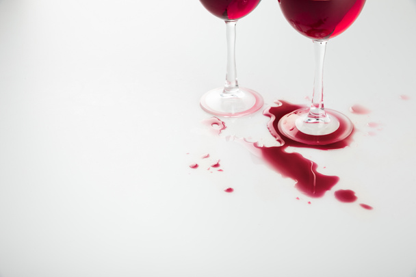 vörösbor poharakban - Fotó, kép