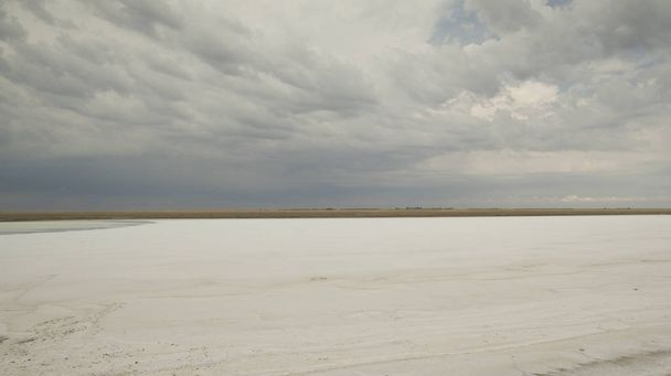 死海の空中写真 - 写真・画像